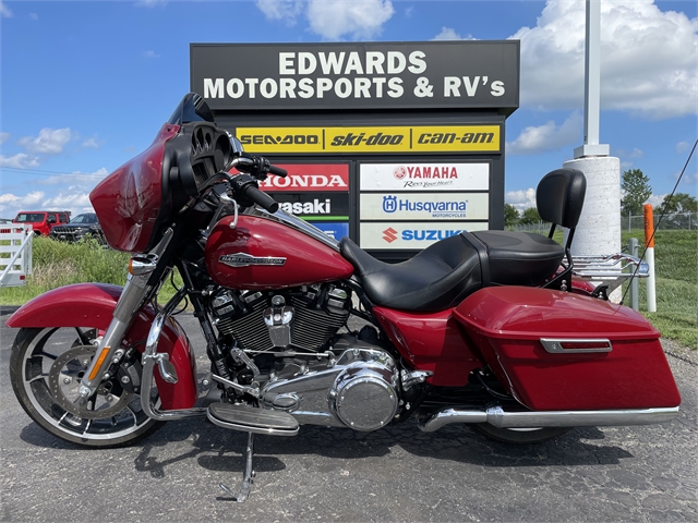 2021 Harley-Davidson Street Glide at Edwards Motorsports & RVs