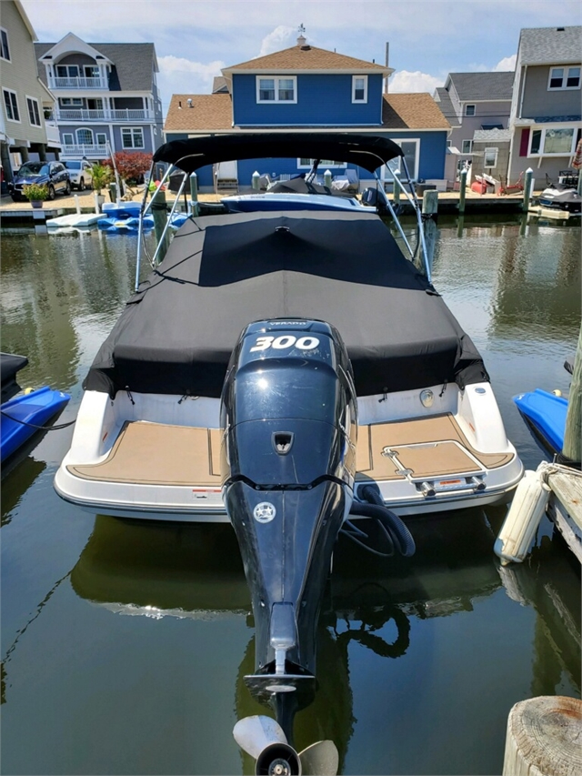 2018 Glastron GT240 at Baywood Marina