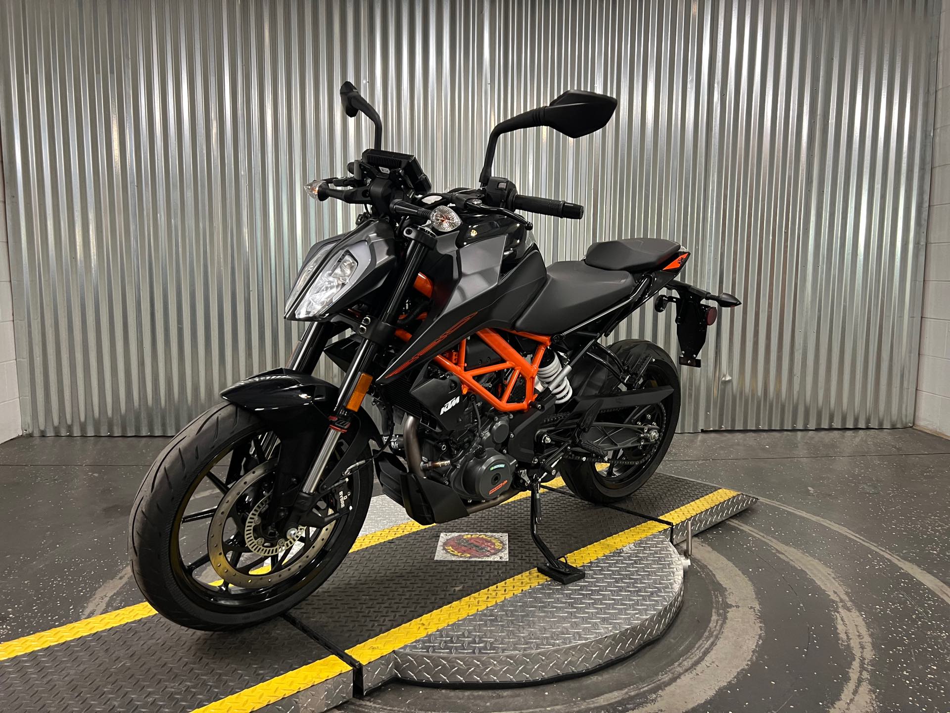 2023 KTM 390 Duke at Teddy Morse Grand Junction Powersports