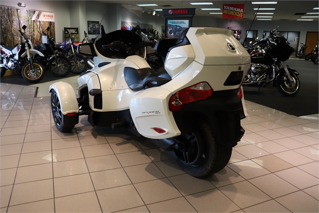 2018 Can-Am Spyder RT Base at Friendly Powersports Baton Rouge
