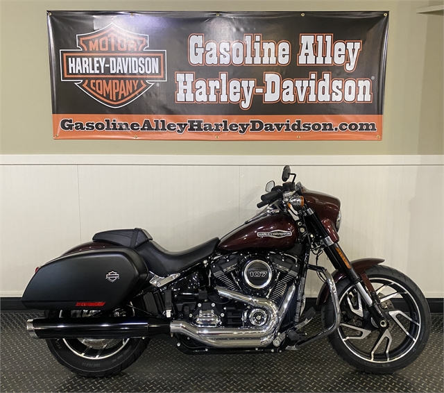 2018 Harley-Davidson Softail Sport Glide at Gasoline Alley Harley-Davidson (Red Deer)