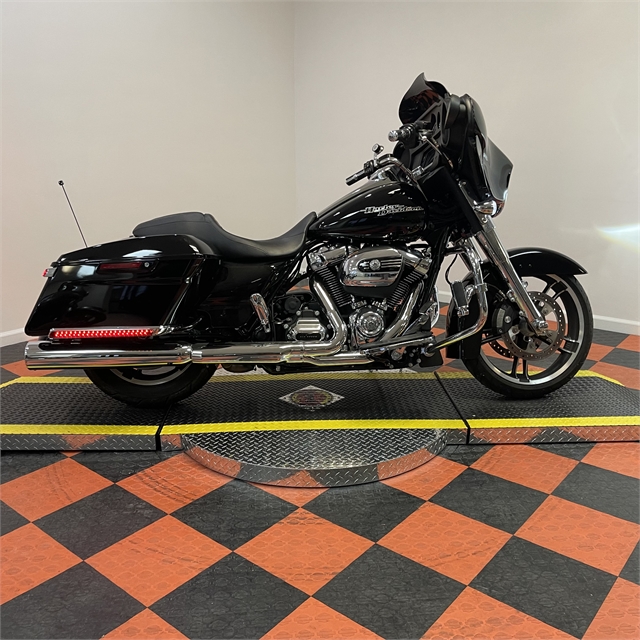 2018 Harley-Davidson Street Glide Base at Harley-Davidson of Indianapolis