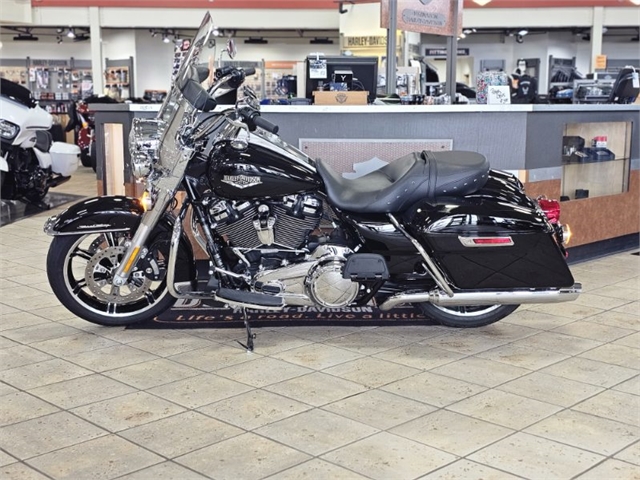 2022 Harley-Davidson Road King Base at Destination Harley-Davidson®, Tacoma, WA 98424