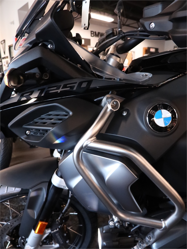 2023 BMW R 1250 GS Adventure at Frontline Eurosports