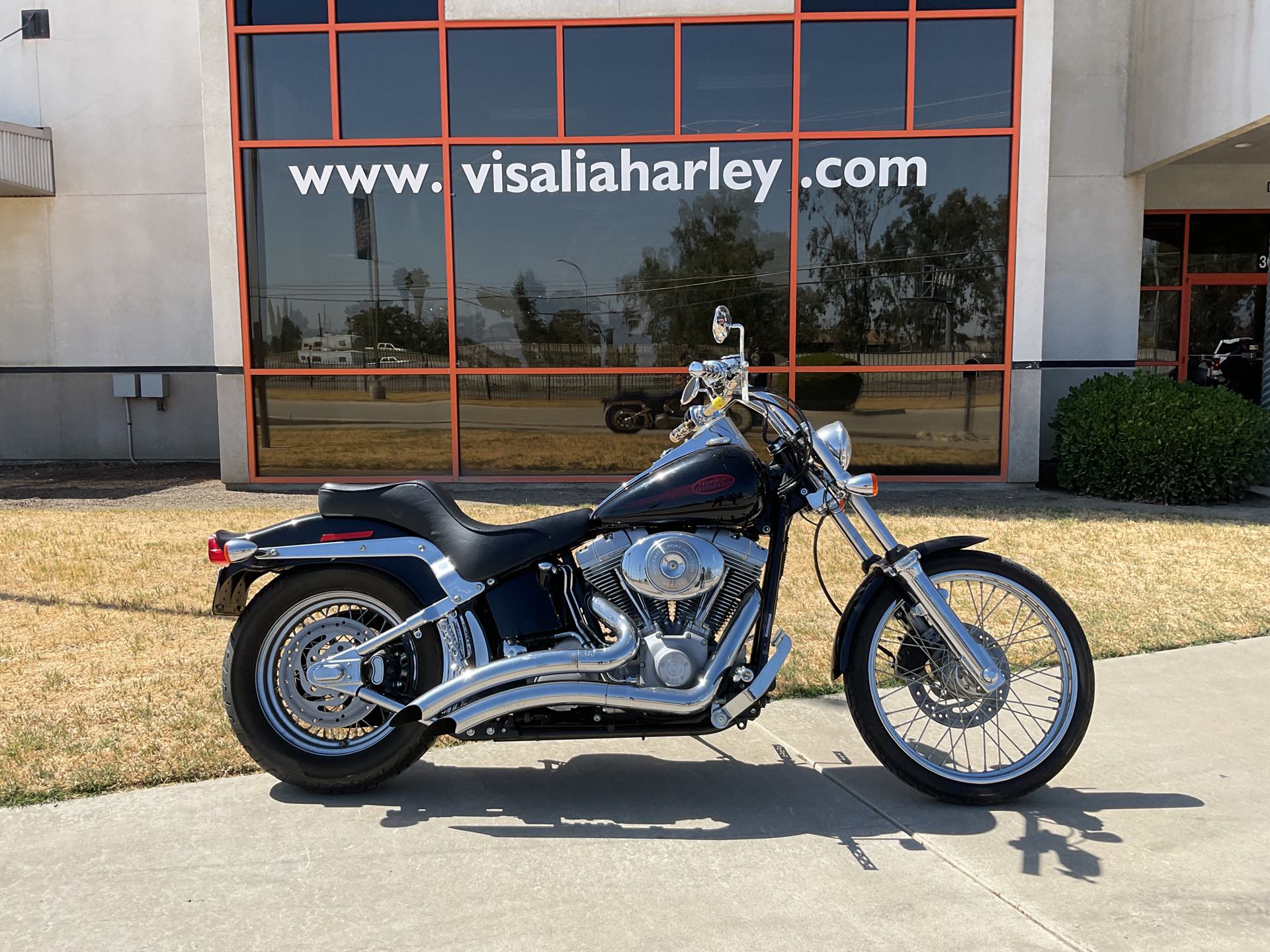 2004 Harley-Davidson FXSTI at Visalia Harley-Davidson