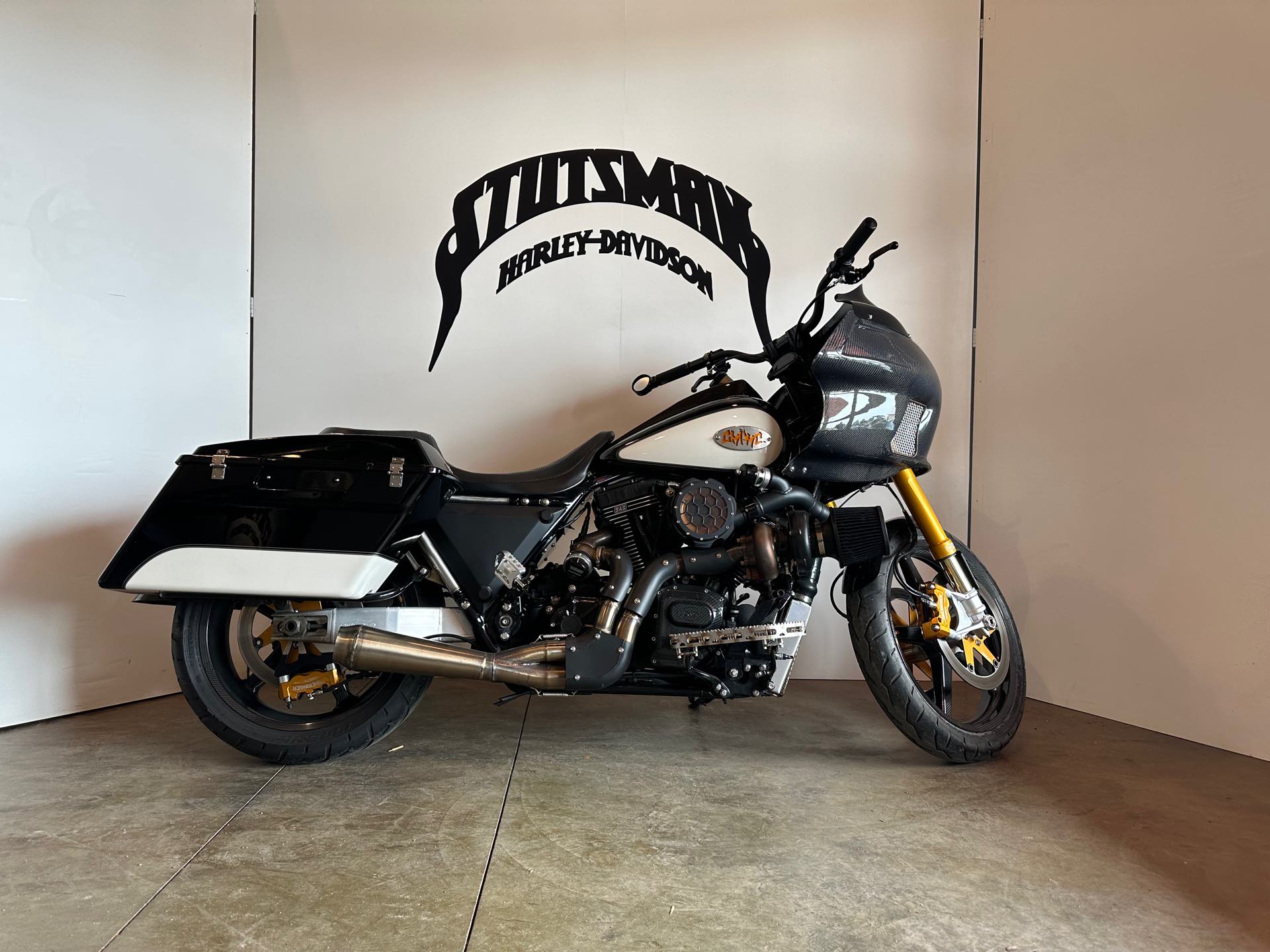 2013 Harley-Davidson Road King Base at Stutsman Harley-Davidson