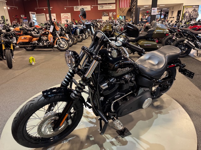2020 Harley-Davidson Softail Street Bob at Martin Moto