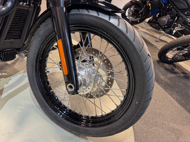 2020 Harley-Davidson Softail Street Bob at Martin Moto