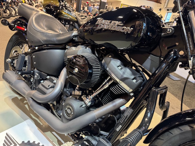 2020 Harley-Davidson Softail Street Bob at Martin Moto
