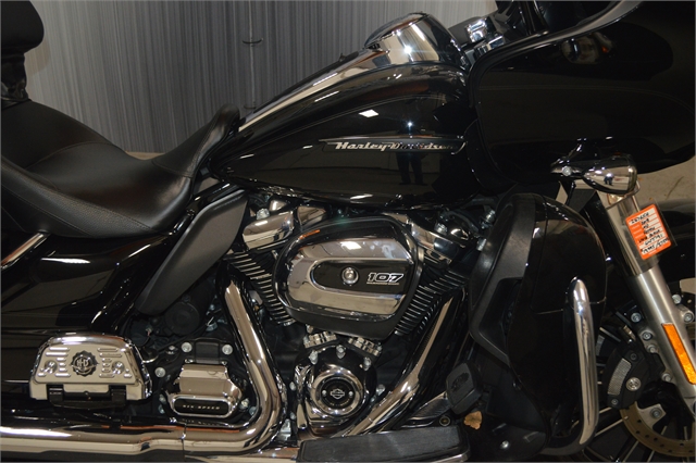 2018 Harley-Davidson Road Glide Ultra at Suburban Motors Harley-Davidson