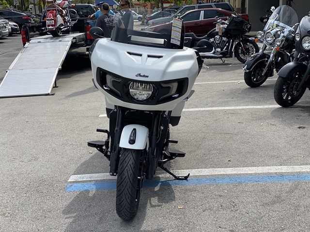 2020 Indian Challenger Dark Horse at Fort Lauderdale