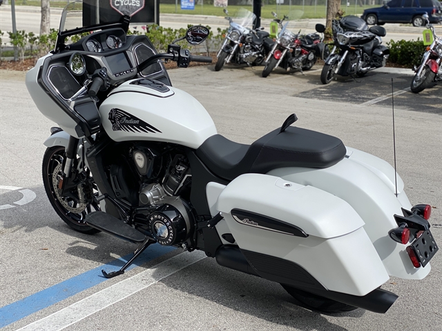 2020 Indian Challenger Dark Horse at Fort Lauderdale