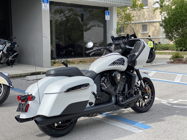 2020 Indian Challenger Dark Horse at Fort Lauderdale