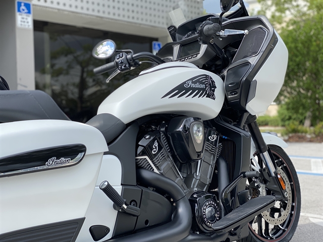 2020 Indian Challenger Dark Horse at Fort Lauderdale