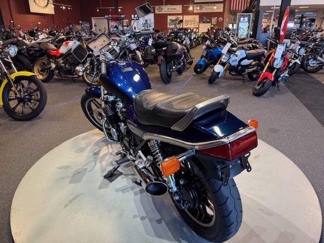 1985 HONDA NIGHTHAWK CB650SC at Martin Moto