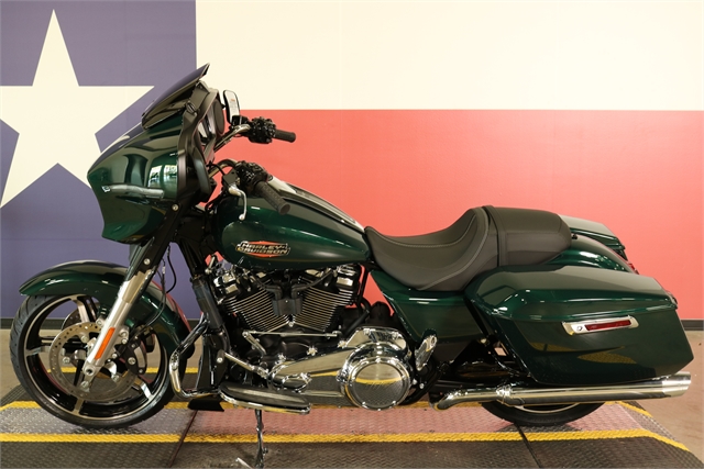 2024 Harley-Davidson Street Glide Base at Texas Harley