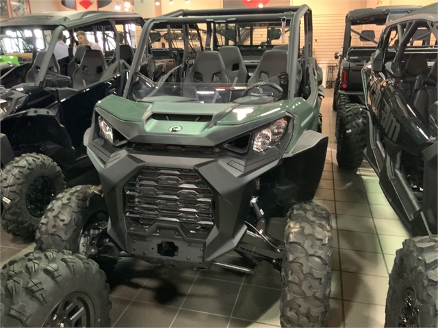 2023 Can-Am Commander MAX DPS 1000R at Midland Powersports