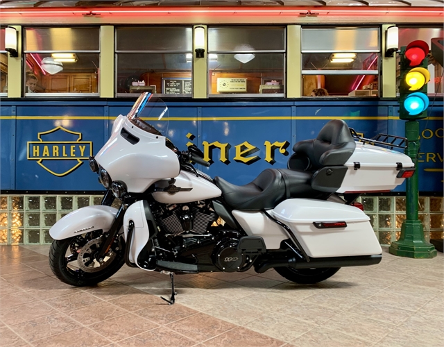 2024 Harley-Davidson Electra Glide Ultra Limited at South East Harley-Davidson