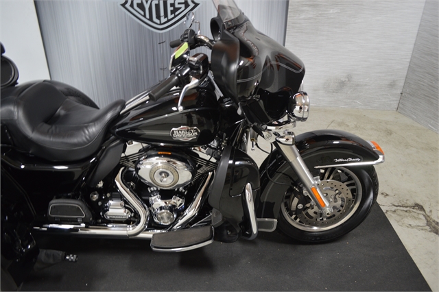 2010 Harley-Davidson FLHTCUTG at Suburban Motors Harley-Davidson