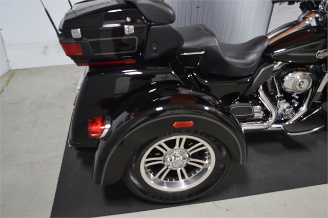 2010 Harley-Davidson FLHTCUTG at Suburban Motors Harley-Davidson