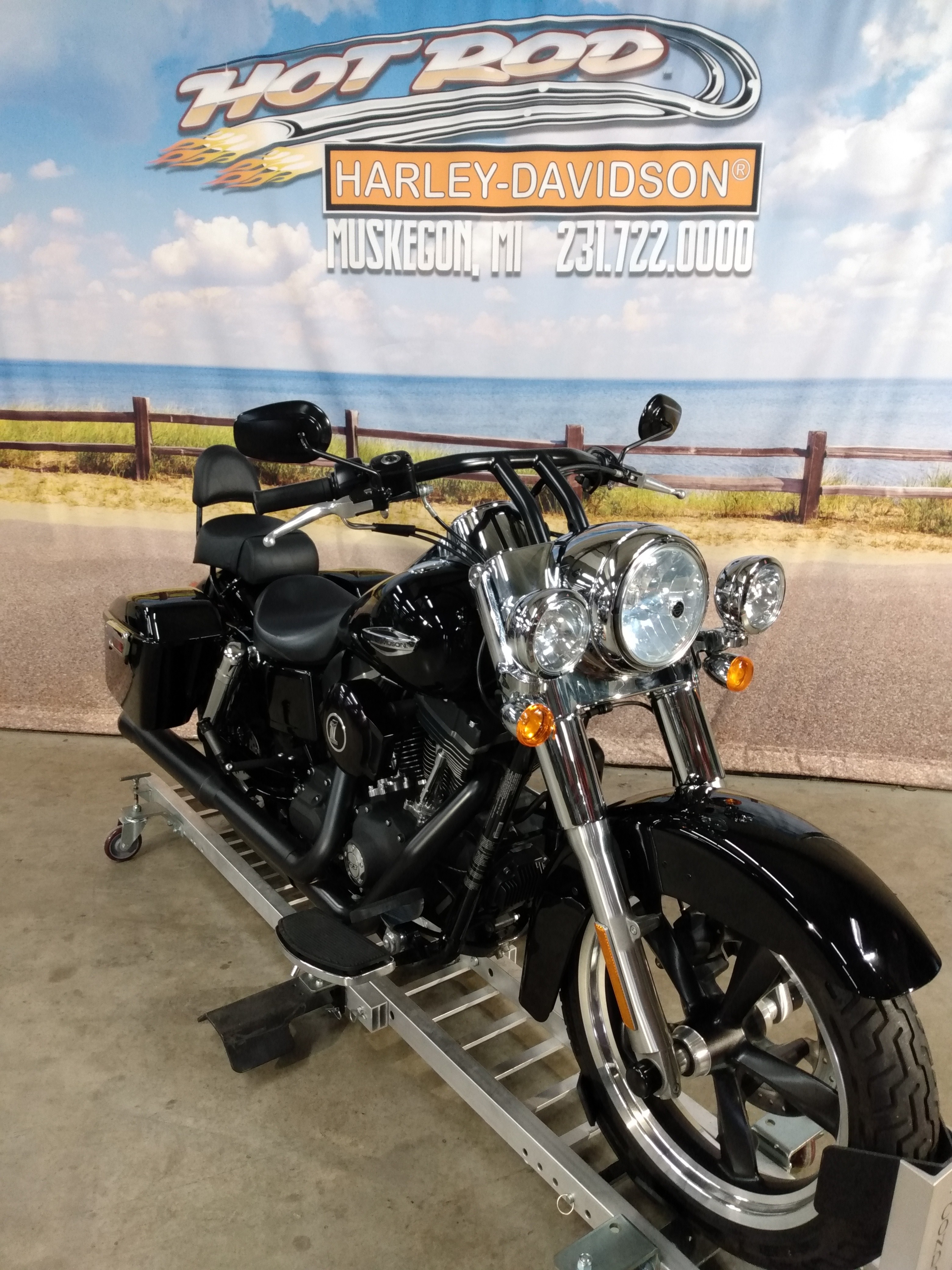 2012 Harley-Davidson Dyna Glide Switchback at Hot Rod Harley-Davidson