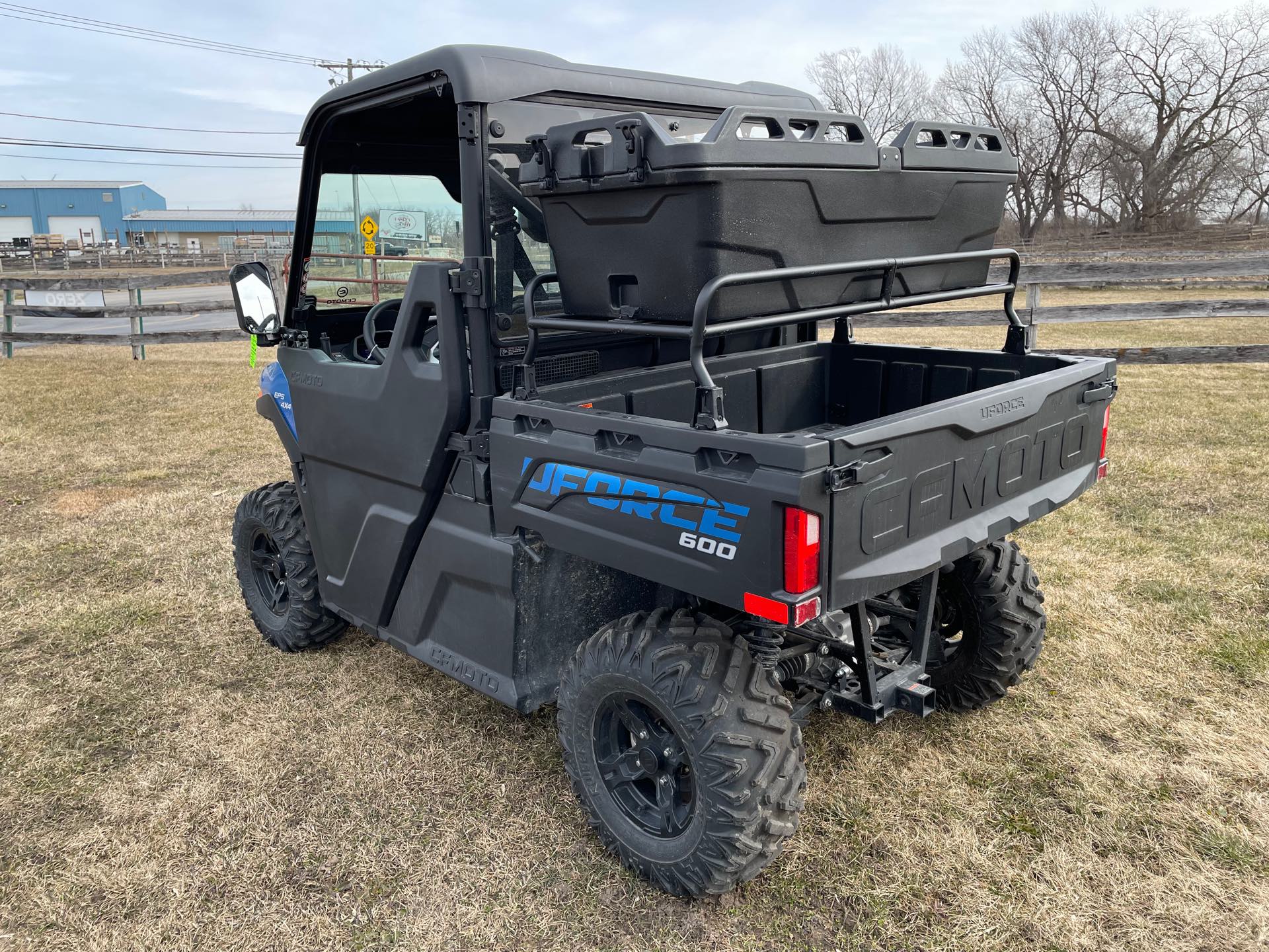 2023 CFMOTO UFORCE 600 at Randy's Cycle