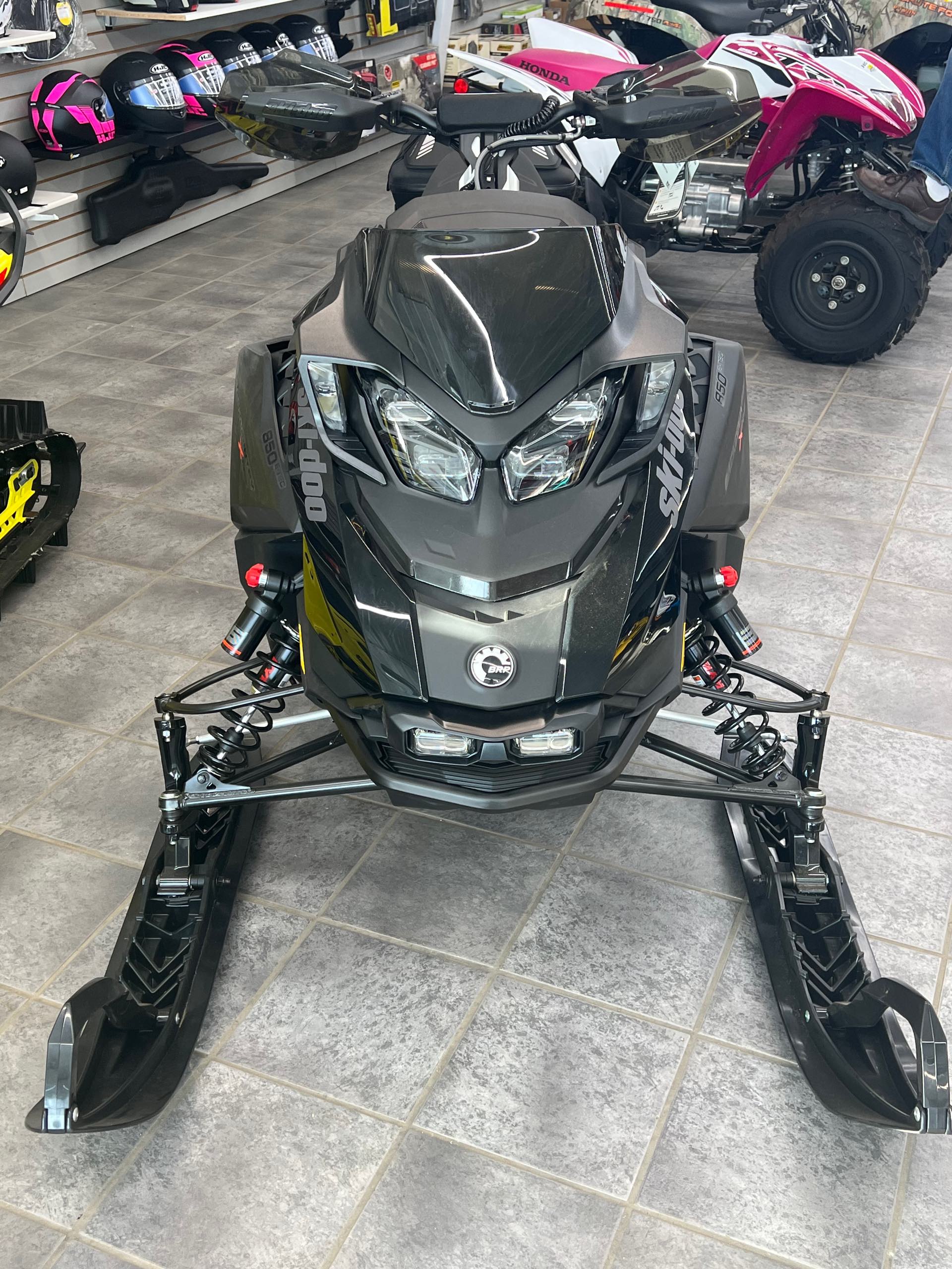 2024 Ski-Doo Backcountry X-RS 850 E-TEC 146 20 at Interlakes Sport Center