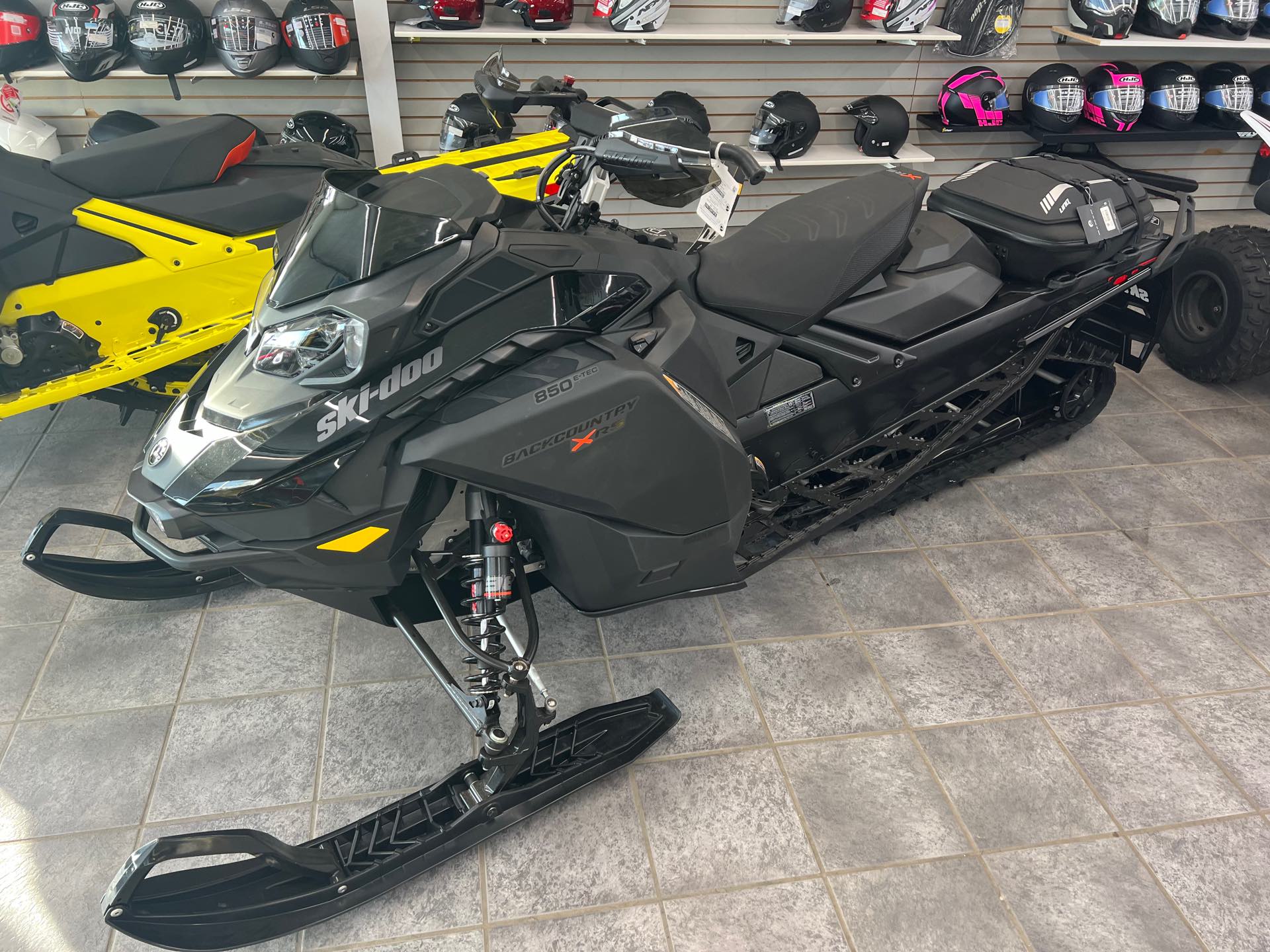 2024 Ski-Doo Backcountry X-RS 850 E-TEC 146 20 at Interlakes Sport Center