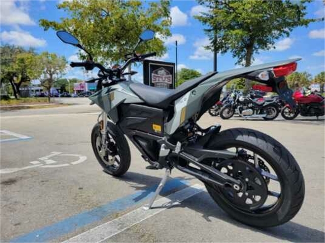 2021 Zero FXS ZF7.2 at Fort Lauderdale