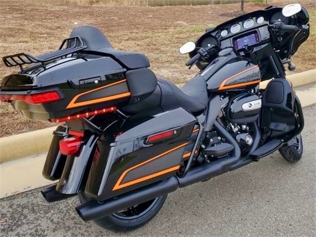 2022 Harley-Davidson Electra Glide Ultra Limited at Richmond Harley-Davidson