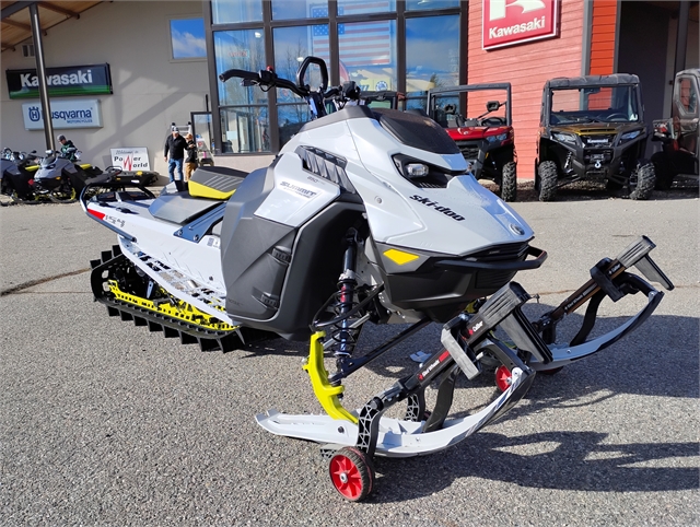 2025 Ski-Doo Summit Adrenaline 850 E-TEC 154 2.5 at Power World Sports, Granby, CO 80446