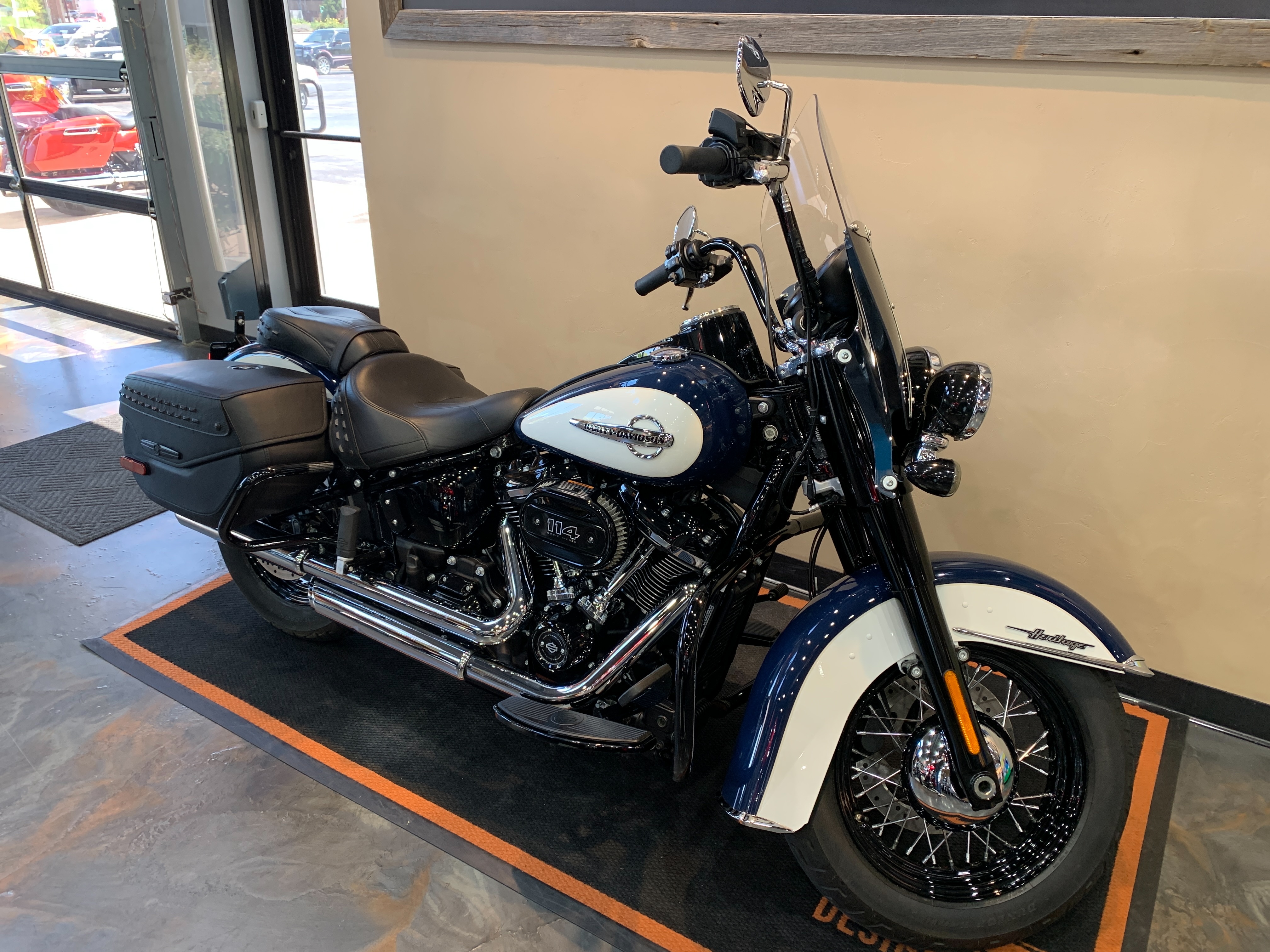 2019 Harley-Davidson Softail Heritage Classic 114 at Vandervest Harley-Davidson, Green Bay, WI 54303