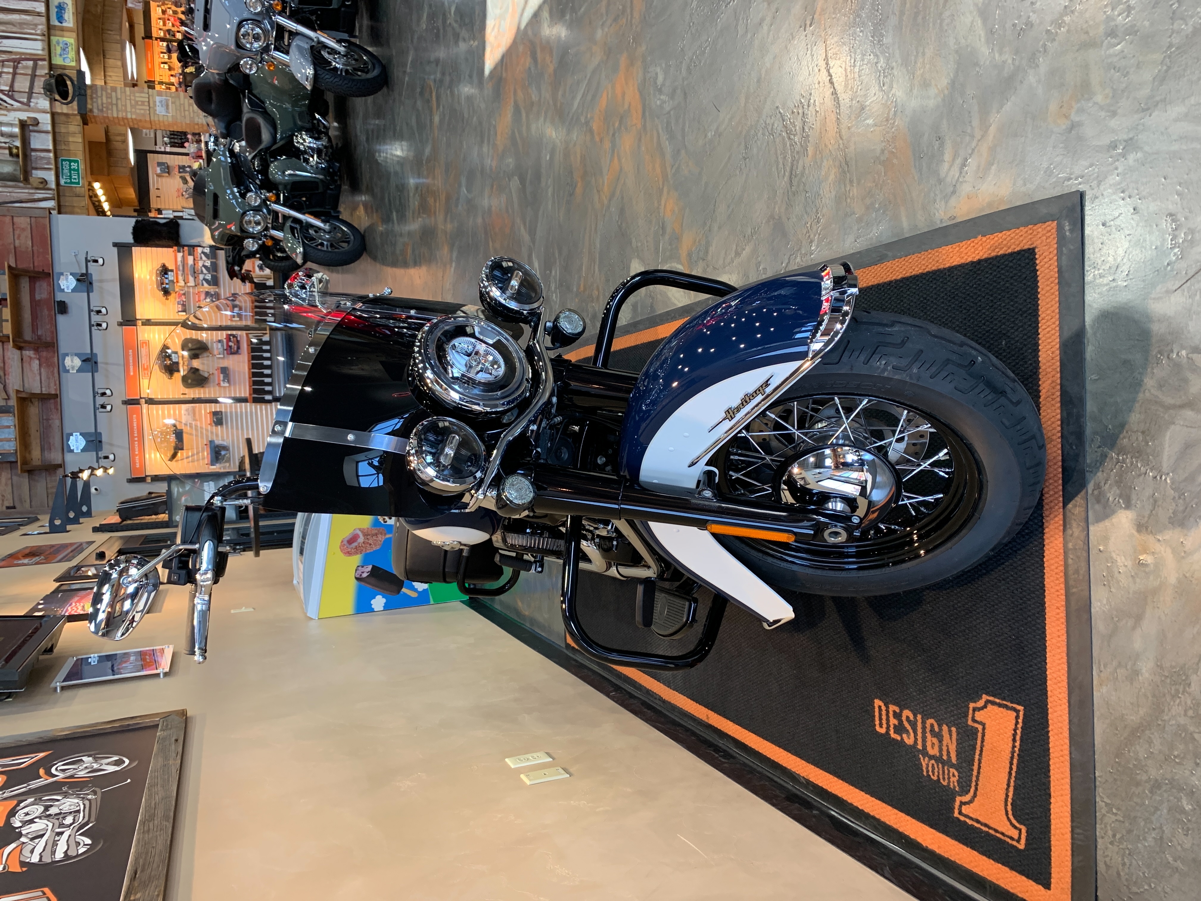 2019 Harley-Davidson Softail Heritage Classic 114 at Vandervest Harley-Davidson, Green Bay, WI 54303