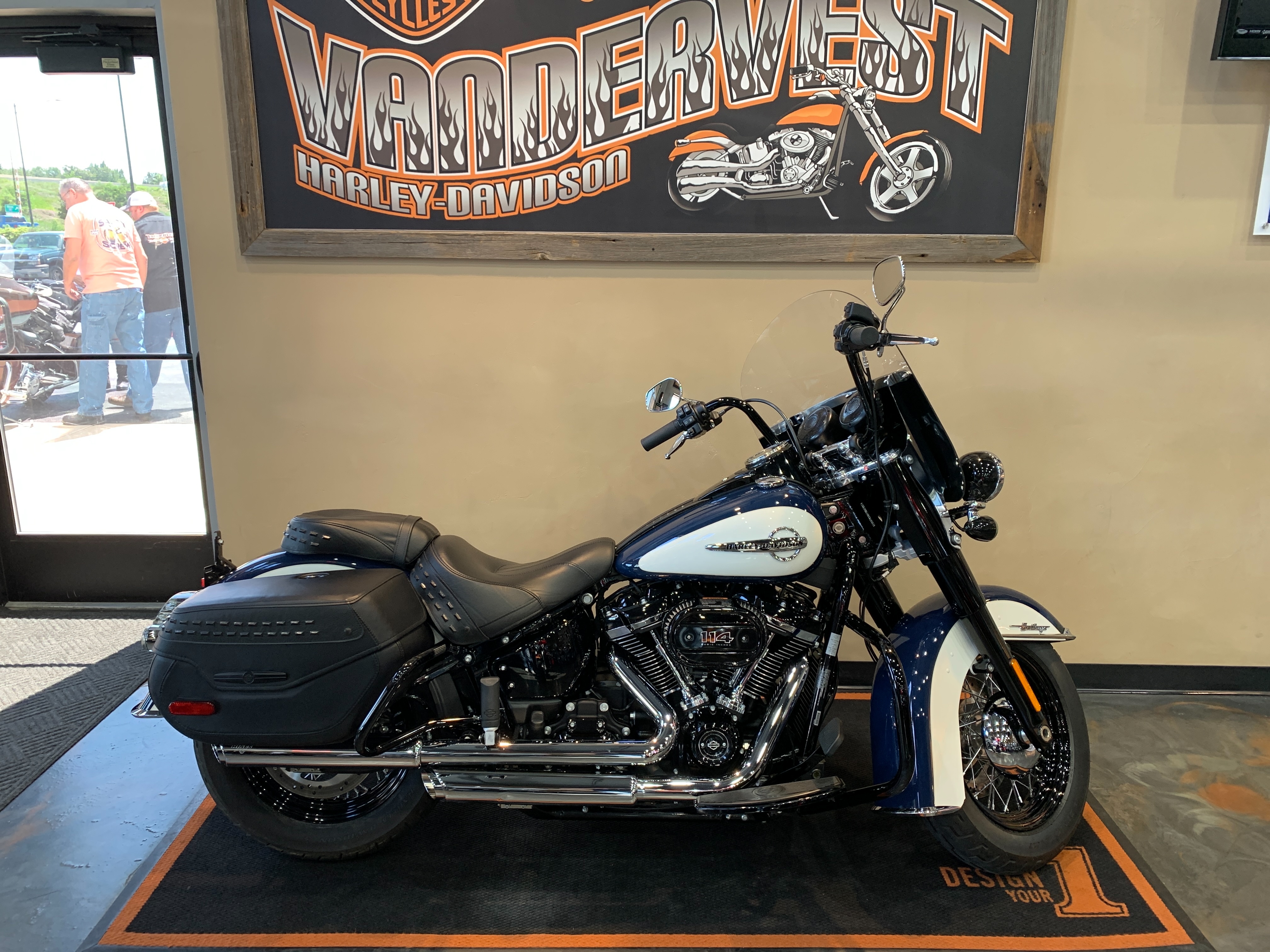 2019 Harley-Davidson Softail Heritage Classic 114 at Vandervest Harley-Davidson, Green Bay, WI 54303