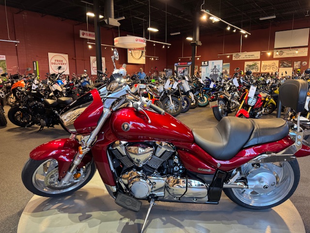 2007 Suzuki Boulevard M109R at Martin Moto