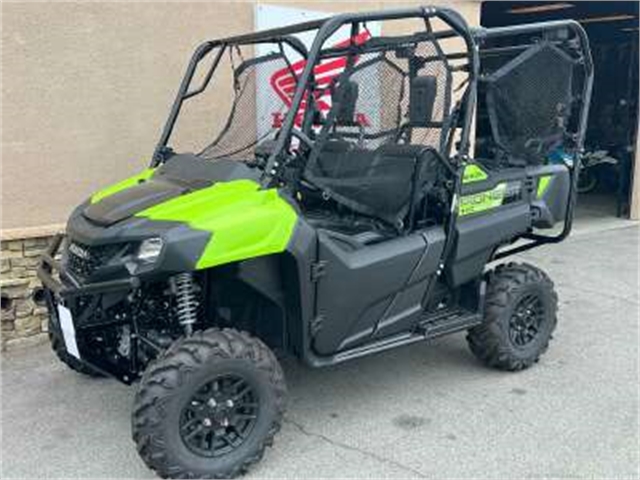 2024 Honda Pioneer 700-4 Deluxe at Kent Motorsports, New Braunfels, TX 78130