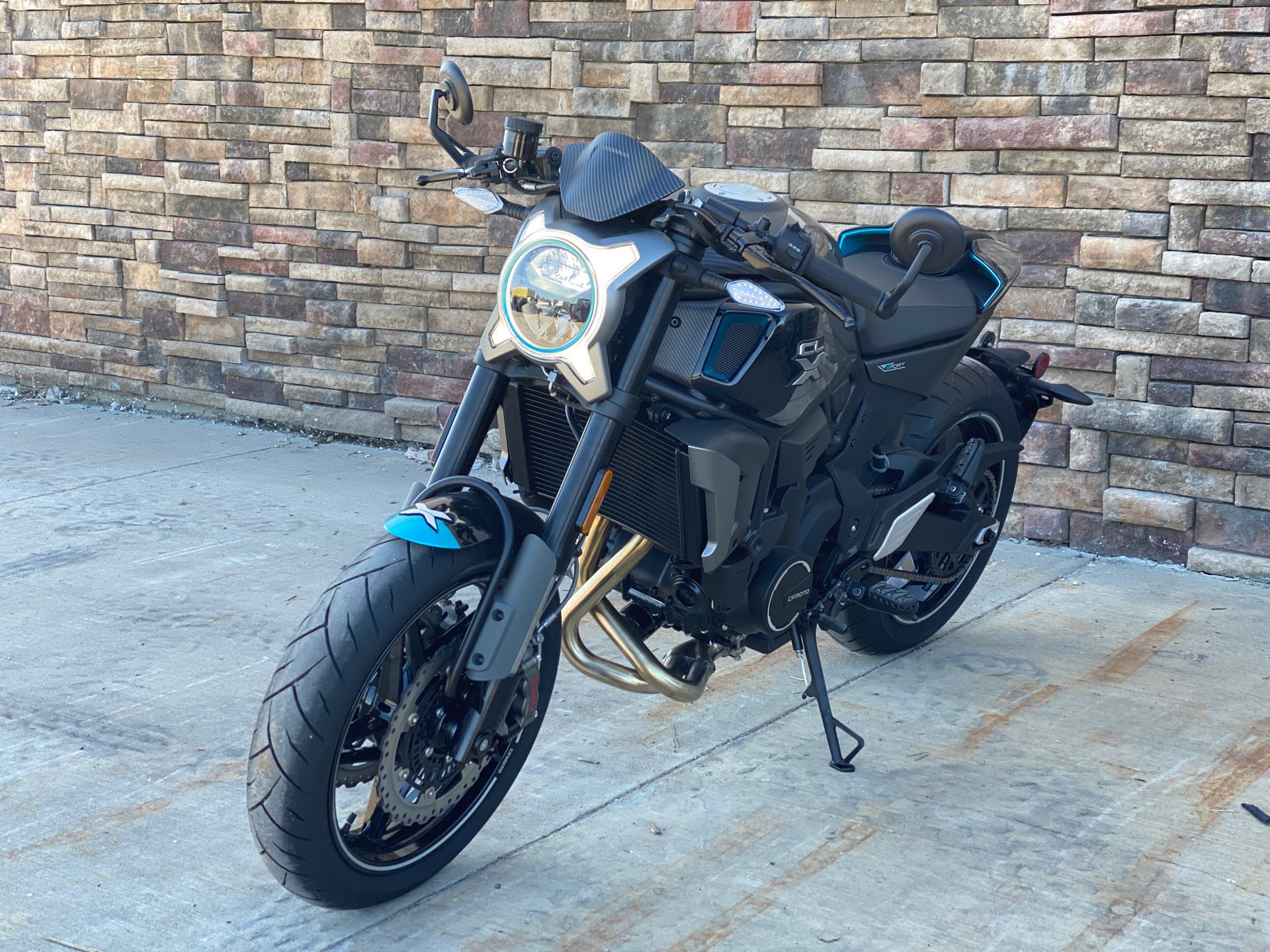 2022 CFMOTO 700 CL-X Sport at Head Indian Motorcycle