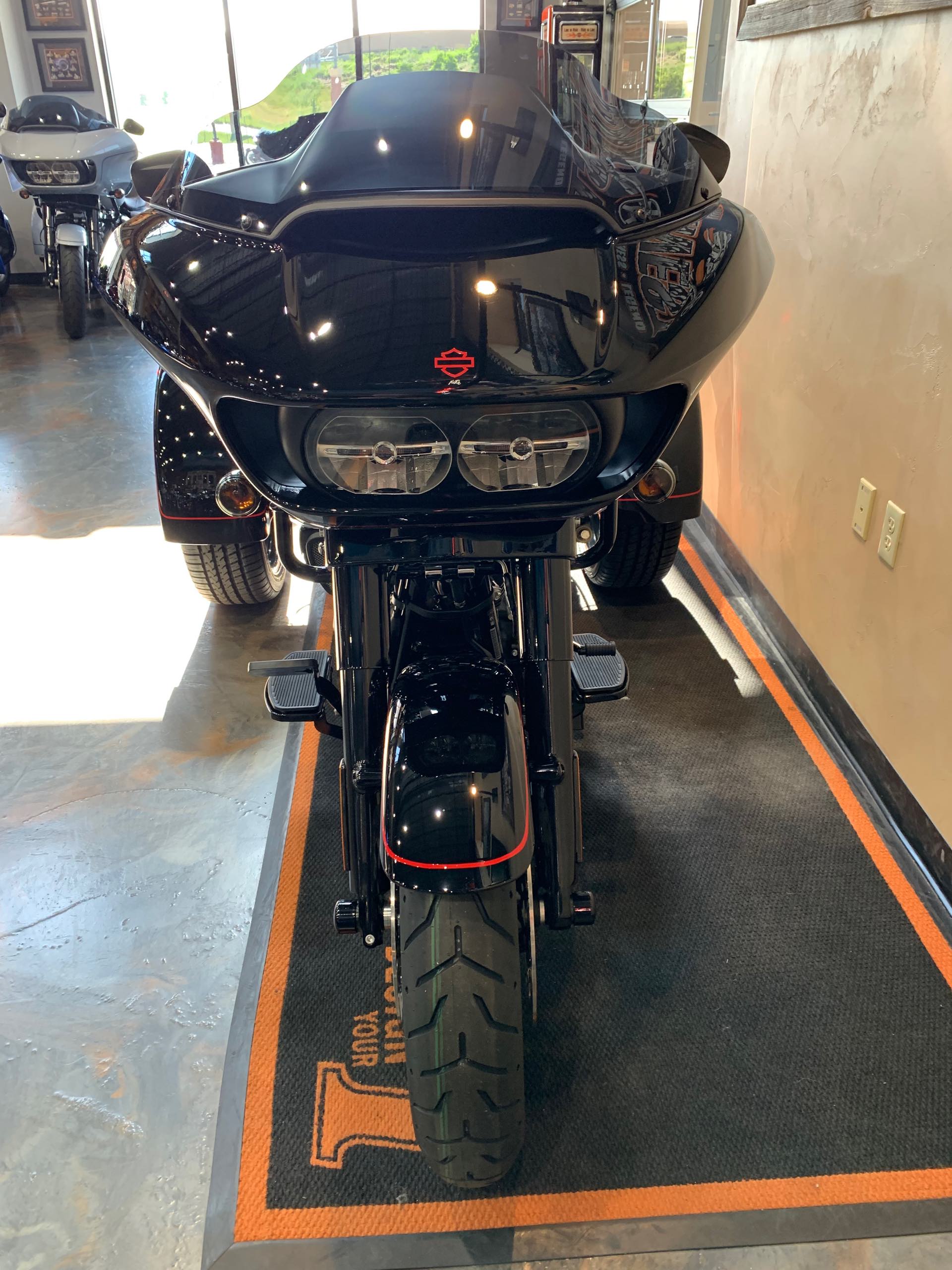 2024 Harley-Davidson Trike Road Glide 3 at Vandervest Harley-Davidson, Green Bay, WI 54303