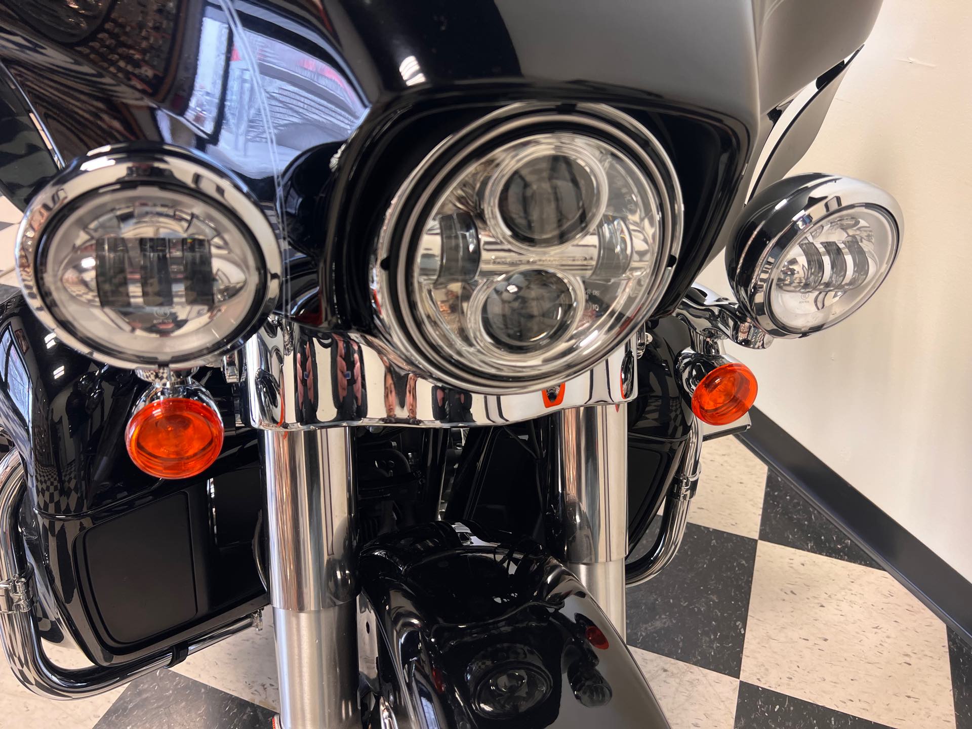 2015 Harley-Davidson Electra Glide Ultra Classic Low at Deluxe Harley Davidson