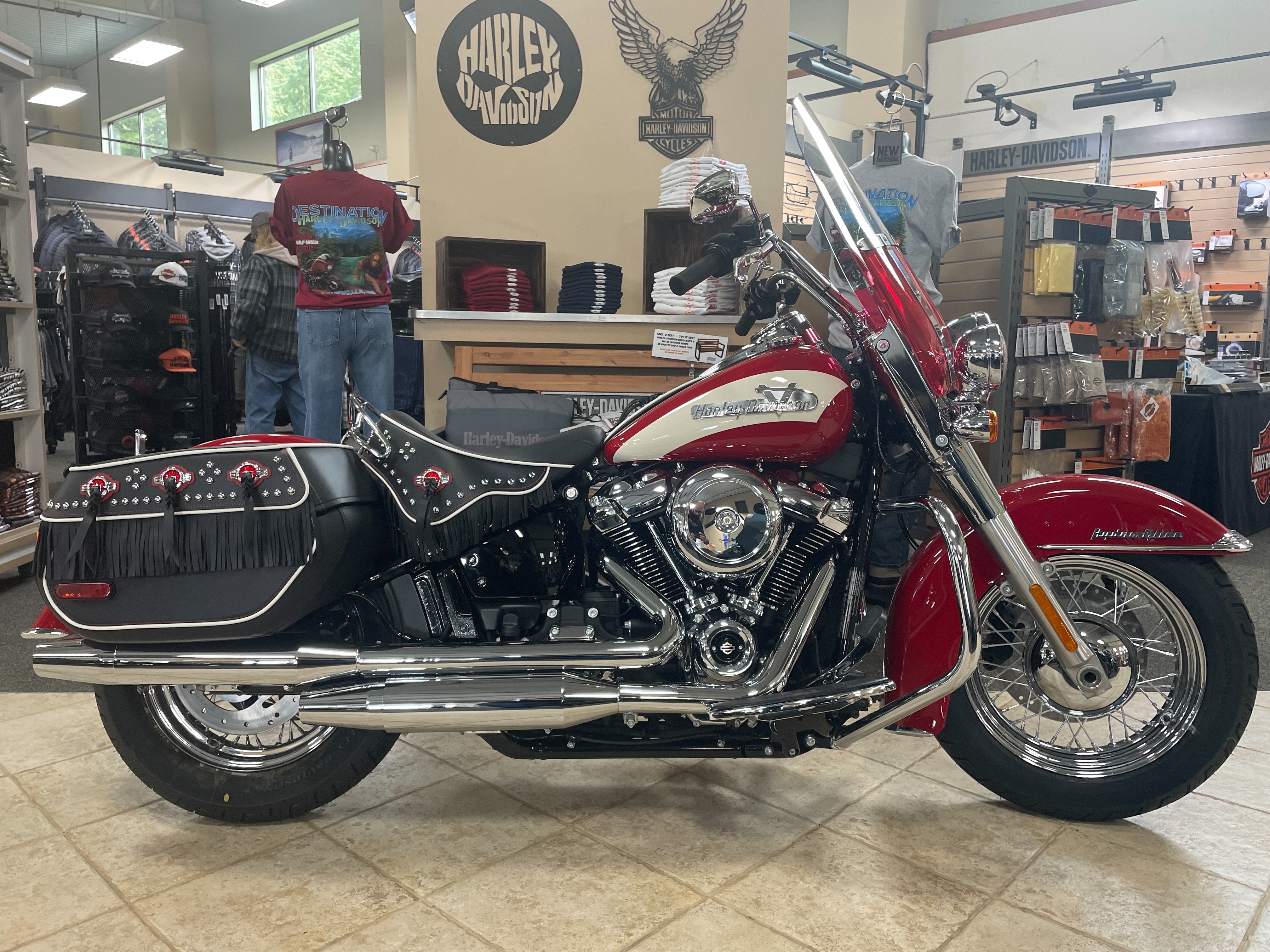 2024 Harley-Davidson Softail Hydra-Glide Revival at Destination Harley-Davidson®, Silverdale, WA 98383