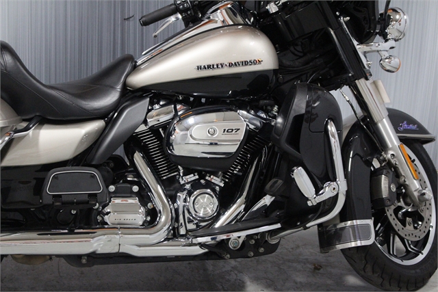 2018 Harley-Davidson Electra Glide Ultra Limited at Suburban Motors Harley-Davidson