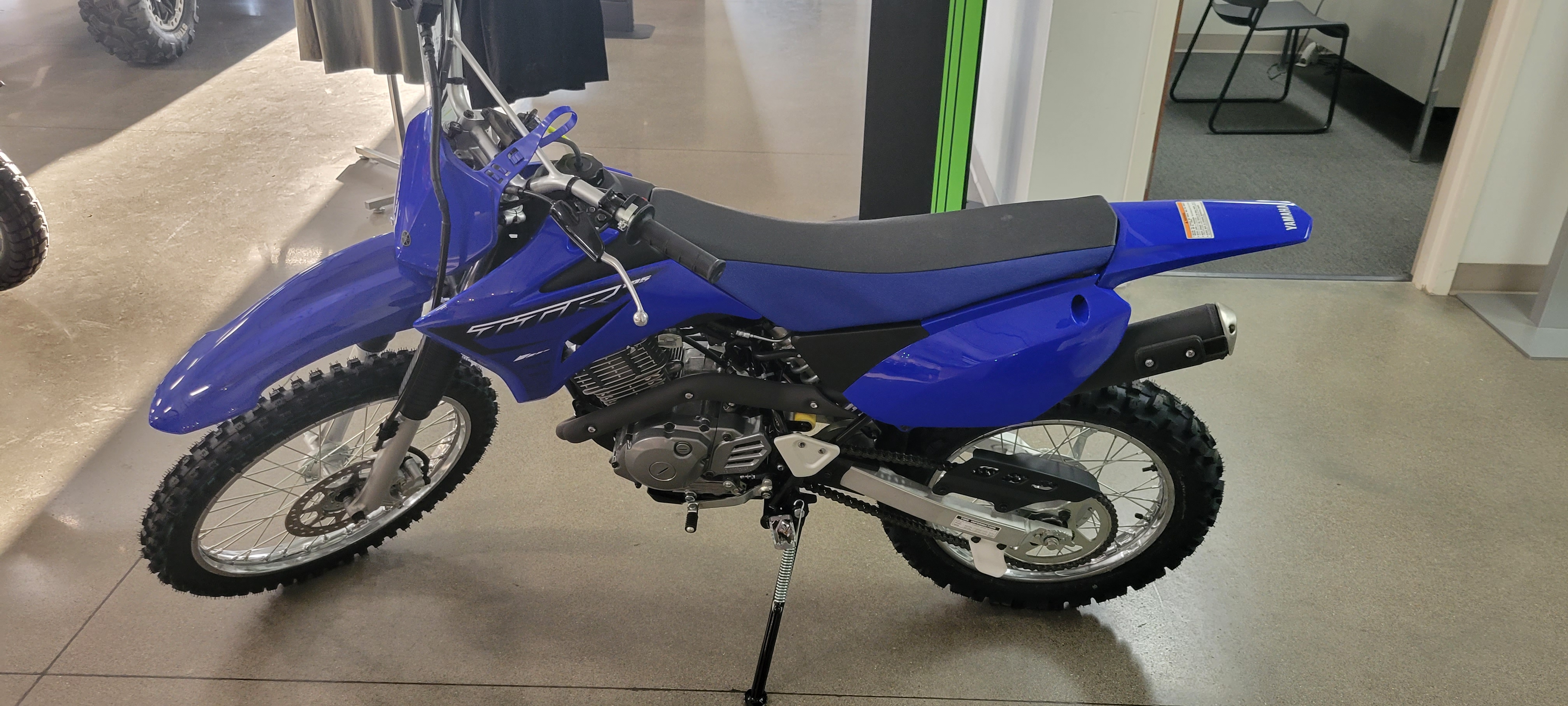 2023 Yamaha TT-R 125LE at Brenny's Motorcycle Clinic, Bettendorf, IA 52722