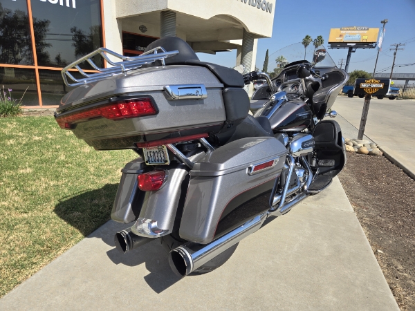 2017 Harley-Davidson Road Glide Ultra at Visalia Harley-Davidson