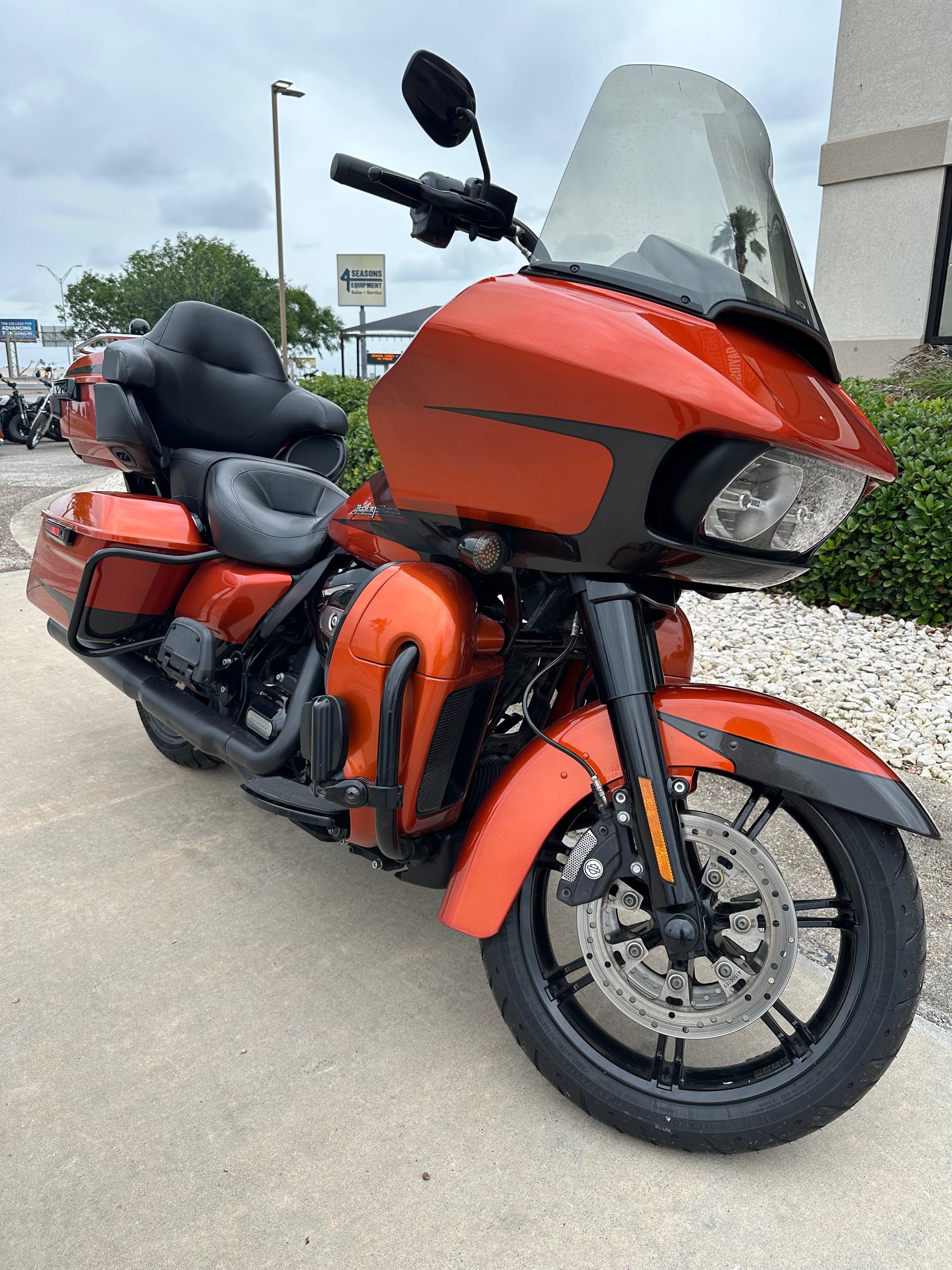2020 Harley-Davidson Touring Road Glide Limited at Corpus Christi Harley-Davidson