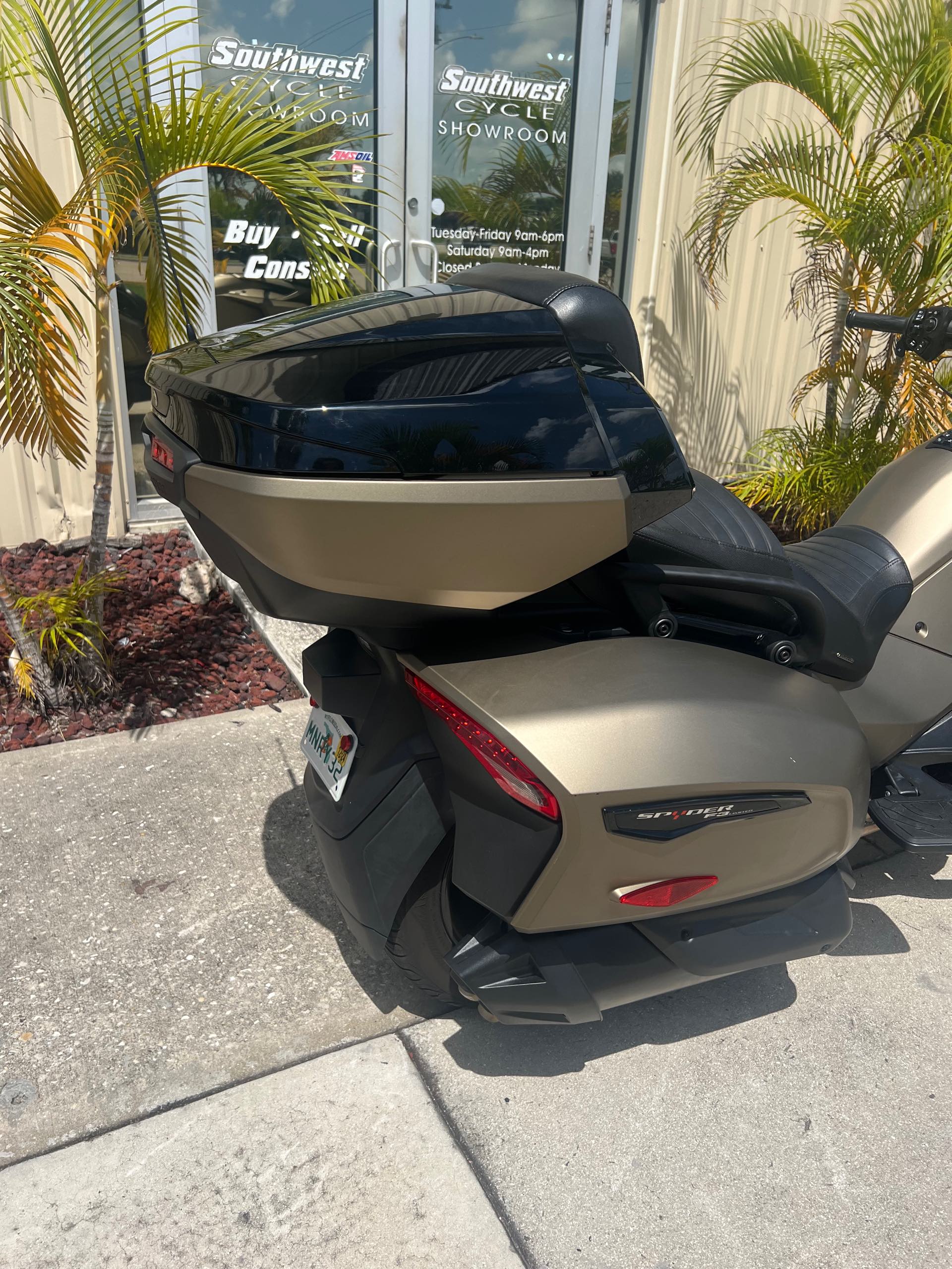 2021 Can-Am Spyder F3 T at Southwest Cycle, Cape Coral, FL 33909