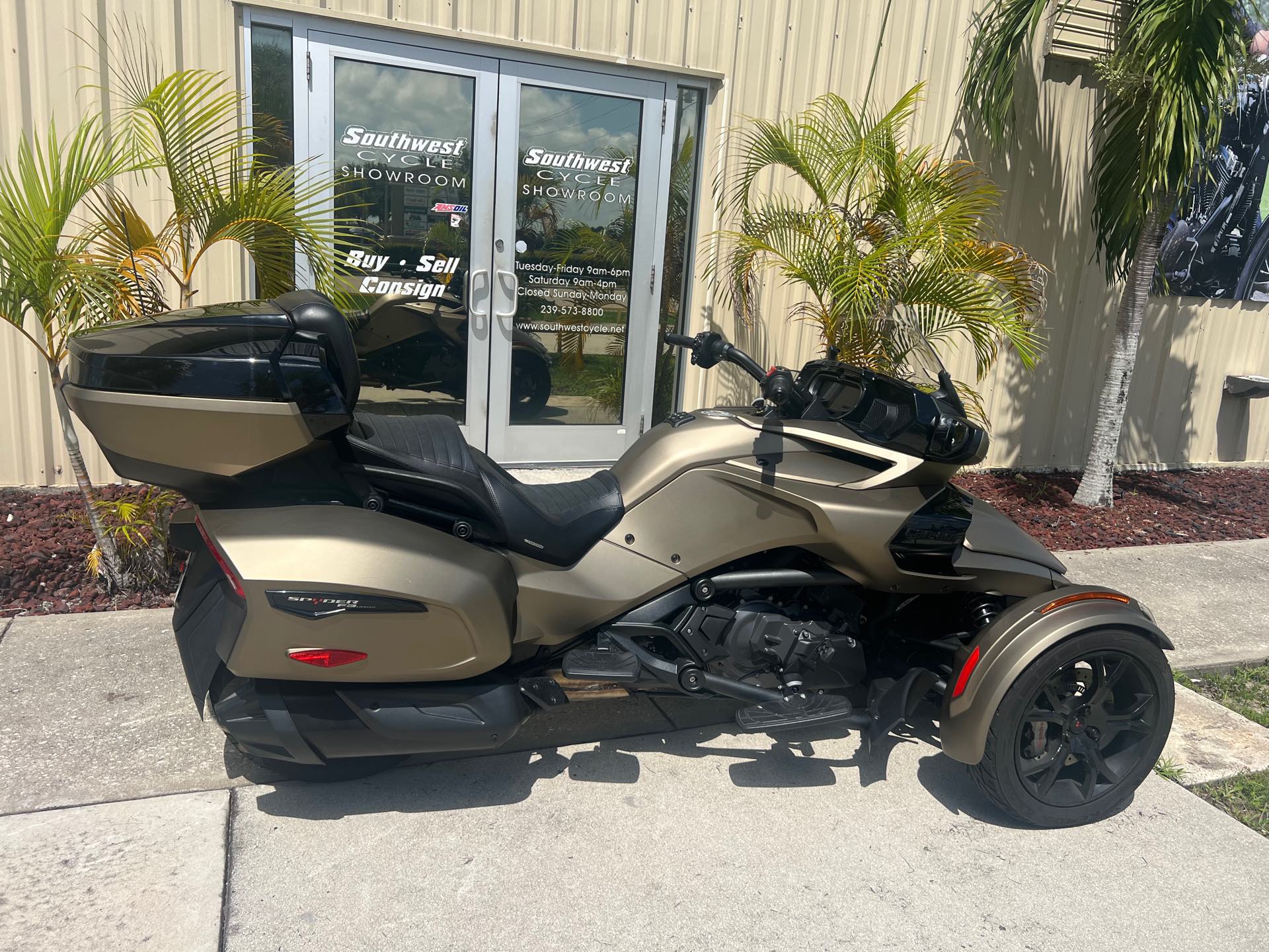 2021 Can-Am Spyder F3 T at Southwest Cycle, Cape Coral, FL 33909