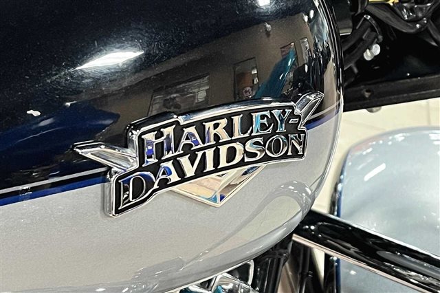 2012 Harley-Davidson Road King Classic at Clawson Motorsports