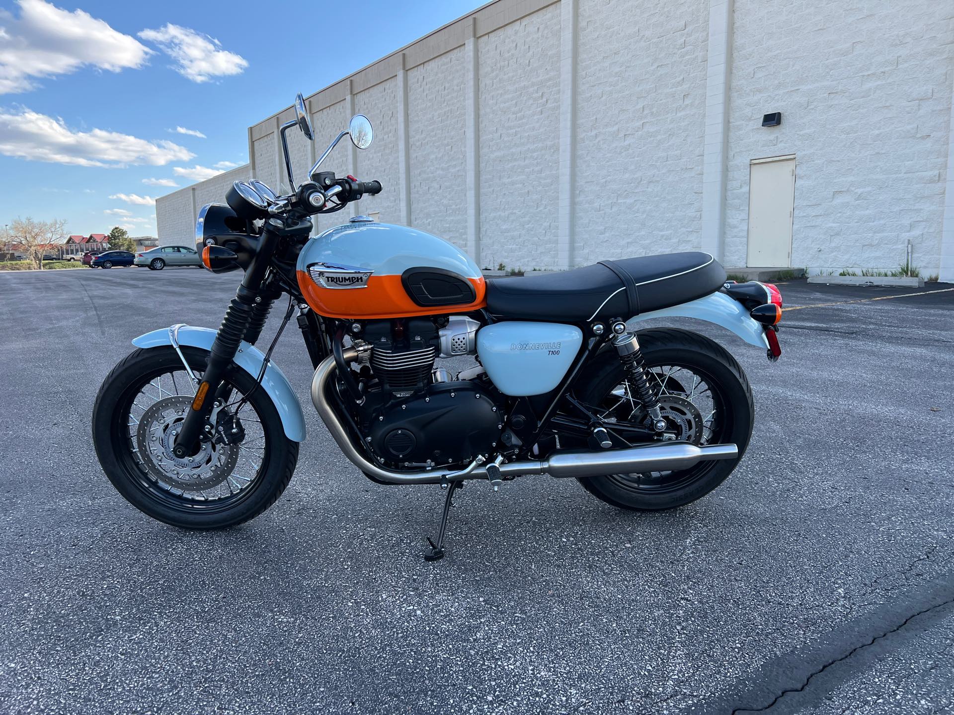 2023 Triumph Bonneville T100 Base at Mount Rushmore Motorsports