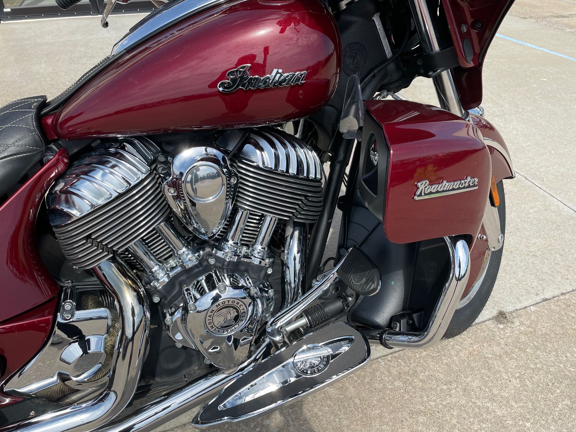 2017 Indian Roadmaster Base at Head Indian Motorcycle