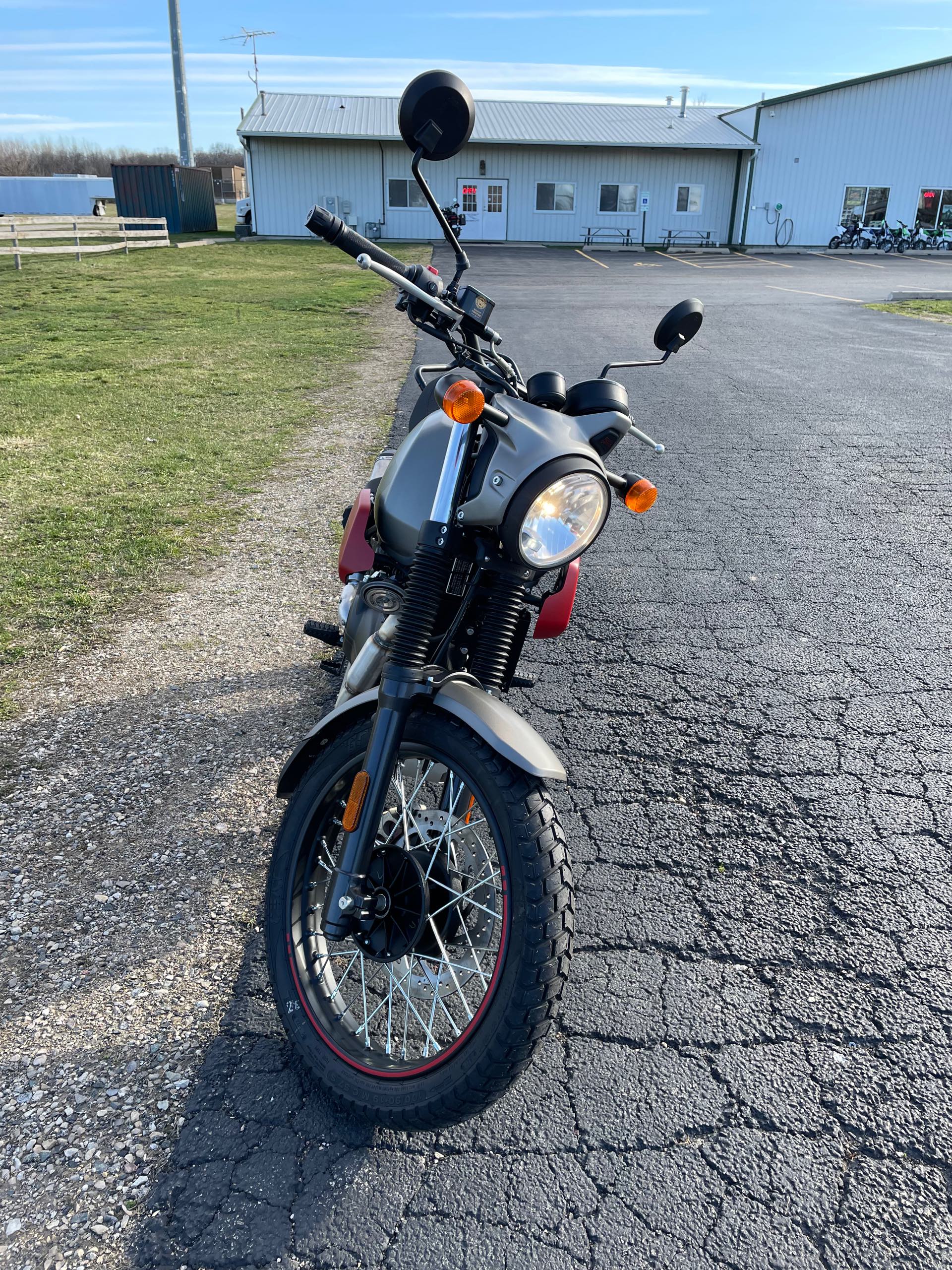 2023 Royal Enfield Scram 411 at Randy's Cycle